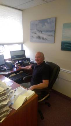 Working remotely Ken Freedman of Computrs Inc.