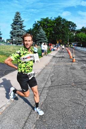 Photos: Pass it Along’s 14th annual Triathlon Photos: Pass it Along’s 14th annual Triathlon