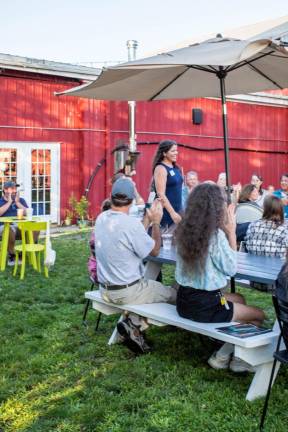 New Jersey gardeners win props for crops on Kitchen Garden Tour <b>Megan Curry is called up to accept her award.</b>