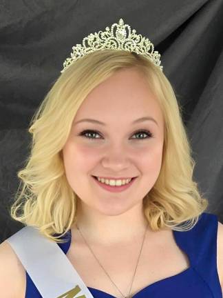 Vote for Queen of the Fair <b>Miss Newton</b>