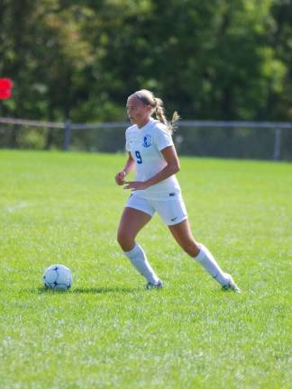 Cougars maul Vikings in girls soccer Kittatinny's Elizabeth Hirsch scored a goal and contributed one assist.