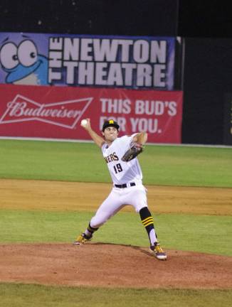 Miners win one of three from Jackals Miners pitcher Billy Roth allowed two runs on five hits in five innings of work. Photos by George Leroy Hunter