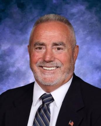 Athletic Director wins award Chris Carroll