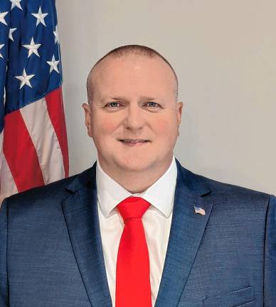 Wachterhauser, Kuncken win primary Scott Wachterhauser