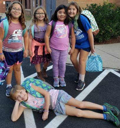 Valley Road School walks, bikes to school together