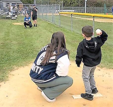 Kittatinny students ‘Hit a Home Run for Larry’