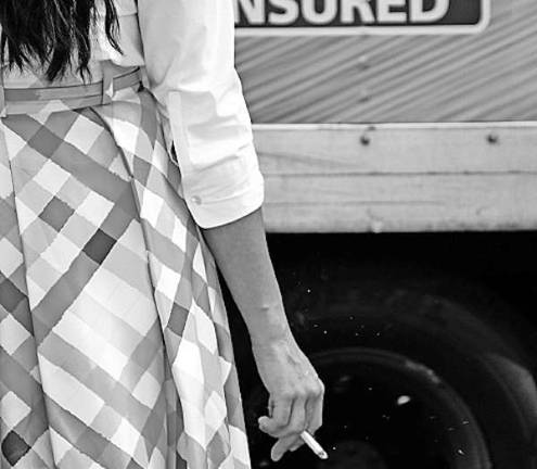 Teens and smoking: Looking beyond the cigarette Teens and smoking: Looking beyond the cigarette