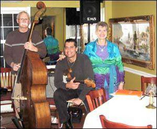 J.a.s. Trio at momento J.a.s. Trio at momento