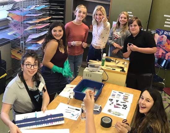 Kittatinny students learn about jewelry making Kittatinny students learn about jewelry making