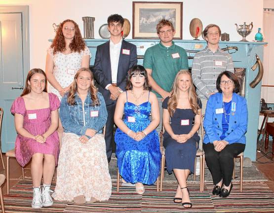 10 get Good Citizen Award <b>In front row, from left, are Regina Williams, Anya Andersen, Eluney Matallana, Keira Lewis and Sally Burns, DAR chapter chairwoman for the Good Citizen Award. In back row, from left, are Brenna Philson, Patrick Maraziti, Ty Driefus and Hunter Bickterton. (Photo provided)</b>