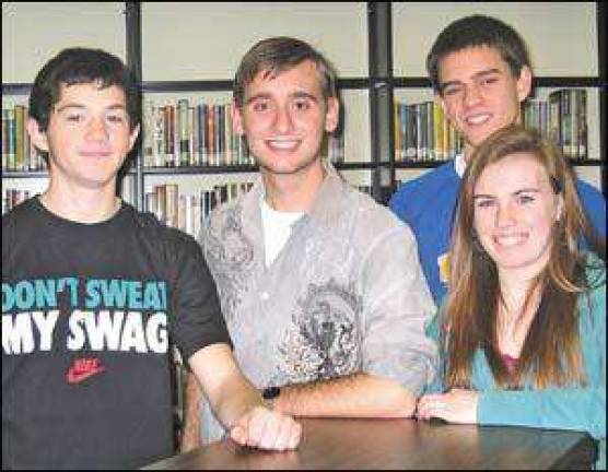 Hampton Rotary recognizes Kittatinny students Hampton Rotary recognizes Kittatinny students