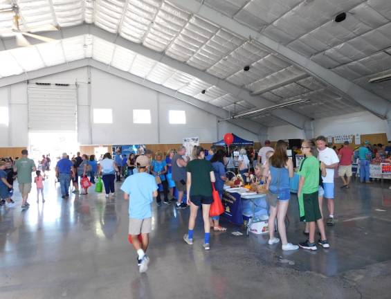 State Fair opens without wheelchair vendor The newly renovated Richards Building is more accessible than ever for people with mobility issues, but the Fairgrounds' lack of a scooter and wheelchair vendor for 2019 may put a damper on attendance for those who do not have their own mobility devices. The NJ State Fair/Sussex County Farm and Horse Show runs from Friday, Aug 2 through Sunday Aug 11.