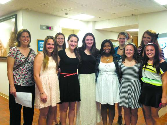 Council recognizes Newton girls basketball team Council recognizes Newton girls basketball team