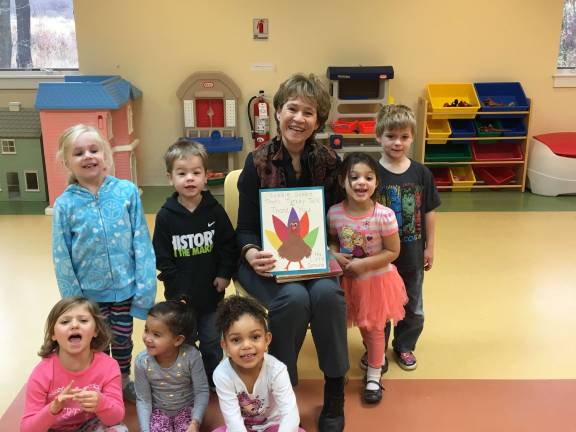 Little Sprouts welcomes celebrity reader Kris Imbrie, a clinical social worker and therapist in Sparta, recently paid a visit to the Little Sprouts Early Learning Center.