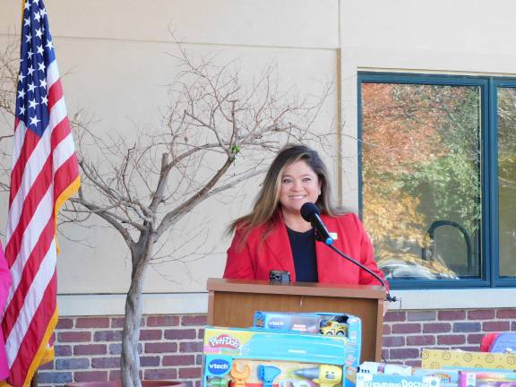 Season of Hope toy drive launches <b>Town of Newton Mayor Helen Le Frois speaks at the Season of Hope Toy Drive launch.</b>