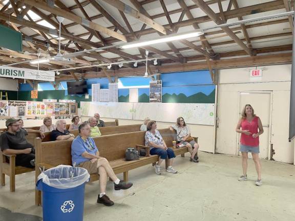 Debbie Anderson, of Branchville, shows a PowerPoint presentation of the highlights of the Branchville Cemetery.