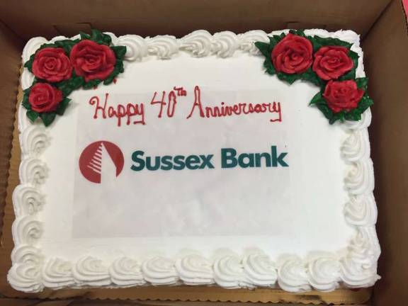 Sussex Bank celebrates 40th anniversary The cake