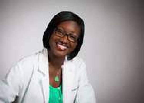Dentistry Expert Dr. Jonice Thompson Withanachchi: Why Floss Jonice Thompson Withanachchi
