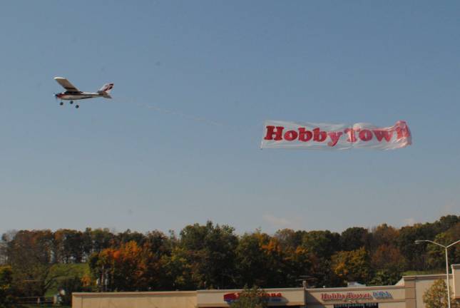 HobbyTown USA flies high HobbyTown USA flies high