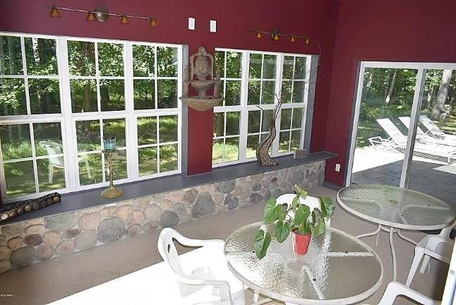 Upscale four-bedroom colonial has lake access Upscale four-bedroom colonial has lake access
