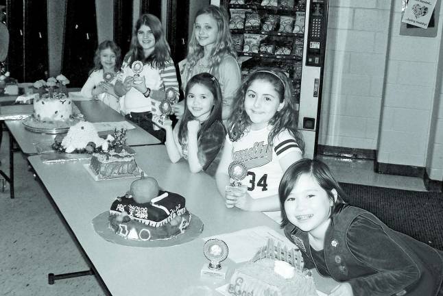 Troop 101 cake bake contest winners Troop 101 cake bake contest winners