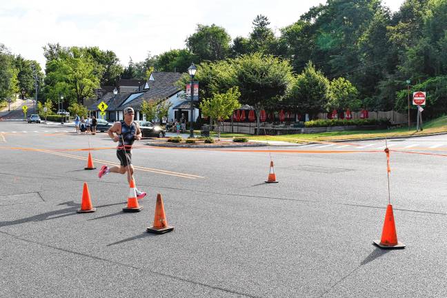 Photos: Pass it Along’s 14th annual Triathlon Photos: Pass it Along’s 14th annual Triathlon