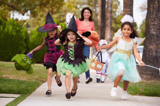 Get your Halloween photo in the paper Get your Halloween photo in the paper