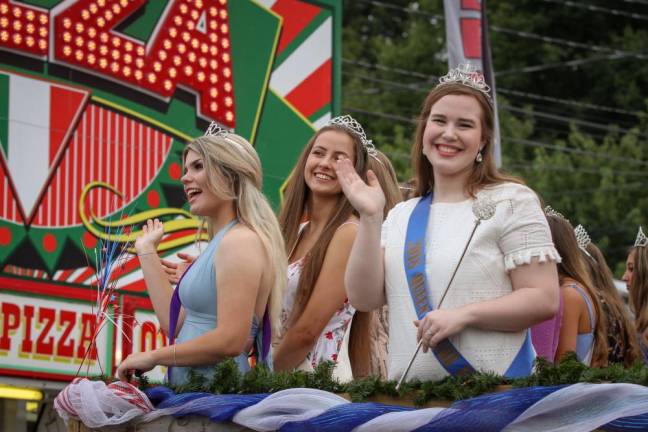 Some of the 2019 nominees at the fair. Voting is now open for this year’s Queen of the Fair award. Vote by filling out the form below.