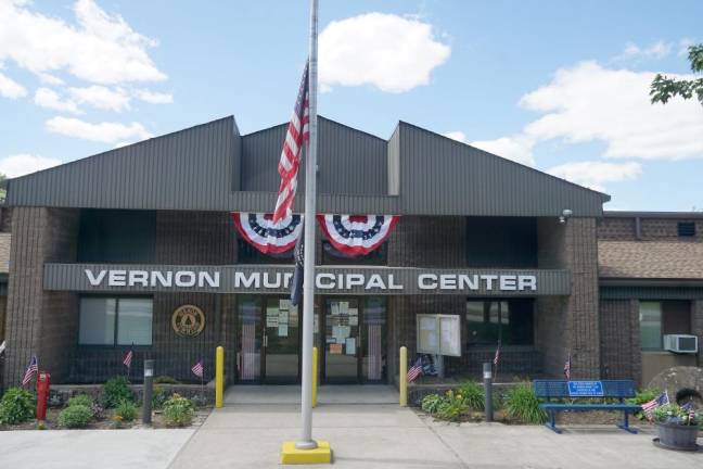 Vernon Municipal Center (Photo by Vera Olinski)