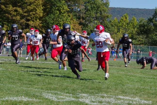 Lenape Valley Smothers Wallkill In High School Football