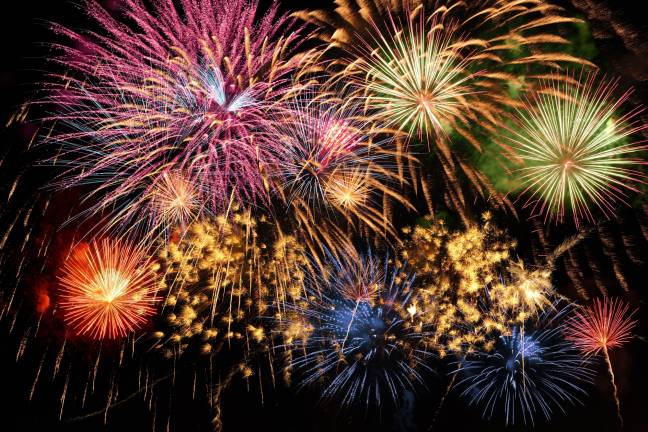 Independence Day Events Around the Area Compiled by Hanna K. Wilkes Independence Day Events Around the Area Compiled by Hanna K. Wilkes
