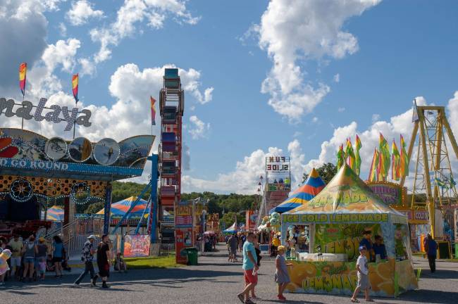 Sussex County Fair in picutres Walking the fairway Photos by Dave Case