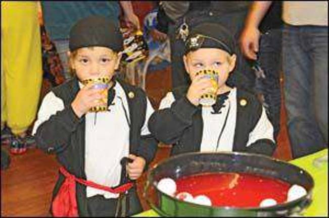 Festival of Lights to benefit NMH center Festival of Lights to benefit NMH center