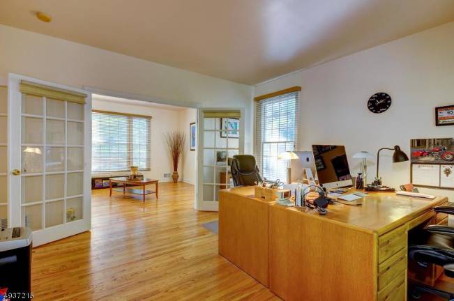 Stunning and move-in ready Stunning and move-in ready