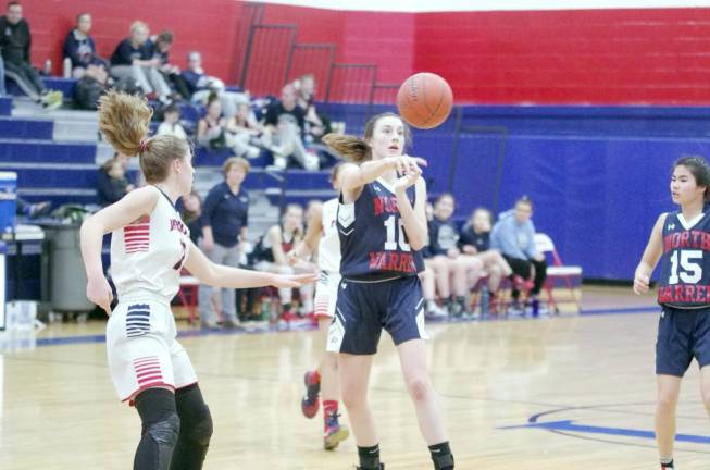 Lenape Valley vs North Warren North Warren's Clare Kelly Saalfield passes the ball in the first half. Saalfield scored 9 points.