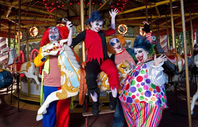 Six Flags to host Fright Fest Zombie Auditions Fright Fest Circus Psycho Clowns.