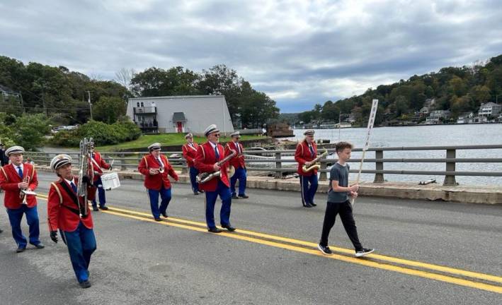 The Franklin Band marches in the parade.