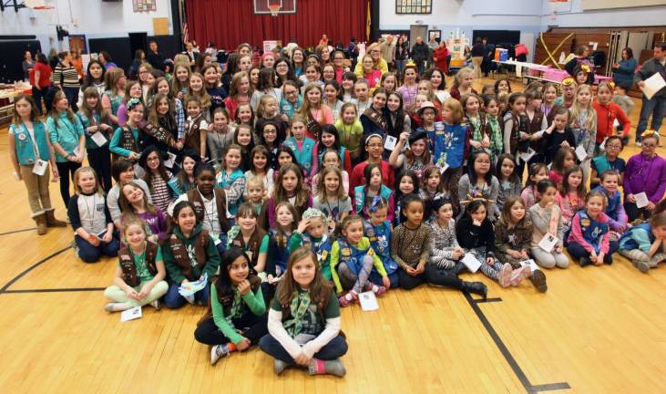 Lenape Valley Girl Scout Troop 418 donates to St. Michael's Food Pantry Lenape Valley Girl Scout Troop 418 donates to St. Michael's Food Pantry
