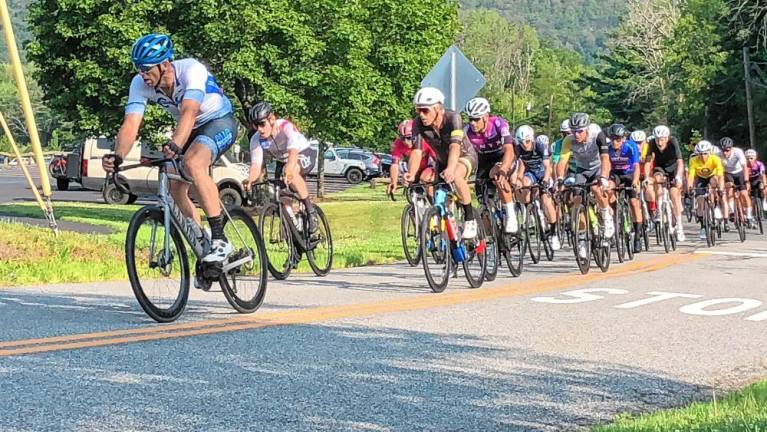 18th annual Giro del Cielo Road Race The men’s age 40 and older category was won by Matt Inconiglios of Stamford, Conn., who finished the 49-mile race in one hour 59 minutes and 25 seconds.