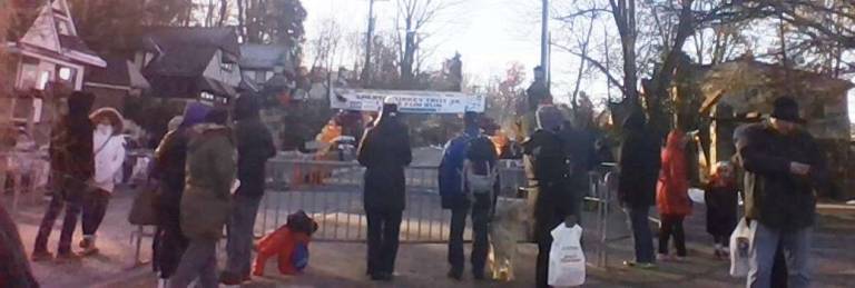 Grateful for the community support of the Turkey Trot Grateful for the community support of the Turkey Trot