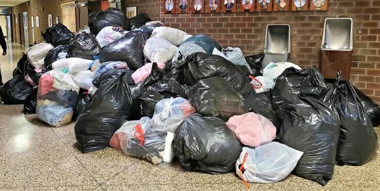 Kittatinny Players collect 5,370 pounds of clothing