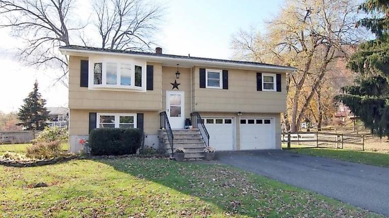 This move-in ready home is close to the Appalachian Trail