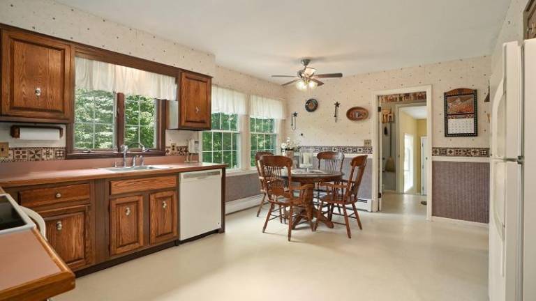 Lovely Lafayette Colonial Lovely Lafayette Colonial