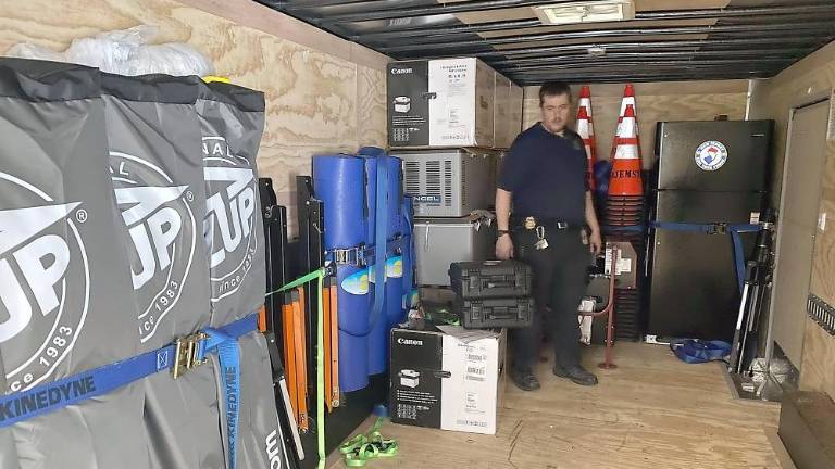 Glenwood Pochuck acquires support unit to aid Covid response Inside Site Support Unit 1 (Photo provided)