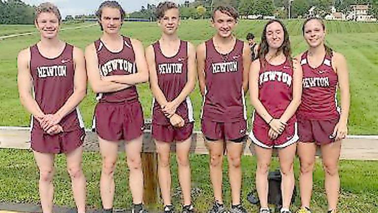 Harriers train hard for a sport like no other Newton High School seniors (Photo by Laurie Gordon)