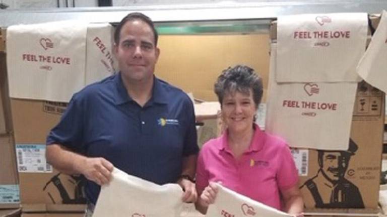 Lennox and R. Poust Inc. help residents 'Feel the Love' Lennox and R. Poust Inc. help residents 'Feel the Love'