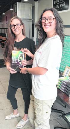 Kelly Catlin poses with Mina Drysten of Sparta.