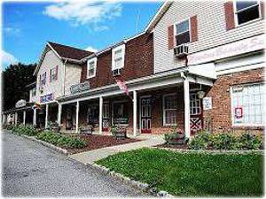 Hs-N-Hair at 277 Spring Street in Newton.