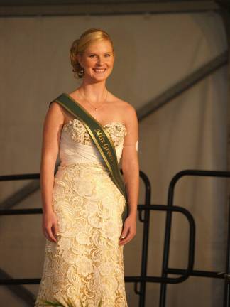 Miss Green Township 2013 Jeorgi Smith was a semi finalist in the Queen of the Fair Pageant.