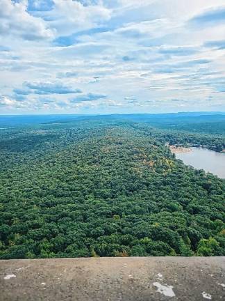 <b>A bird’s-eye view of the Appalachian Trail to the left and Lake Marcia to the right from the top of the High Point Monument in High Point State Park in Wantage. (Photo by E. Looney) </b>